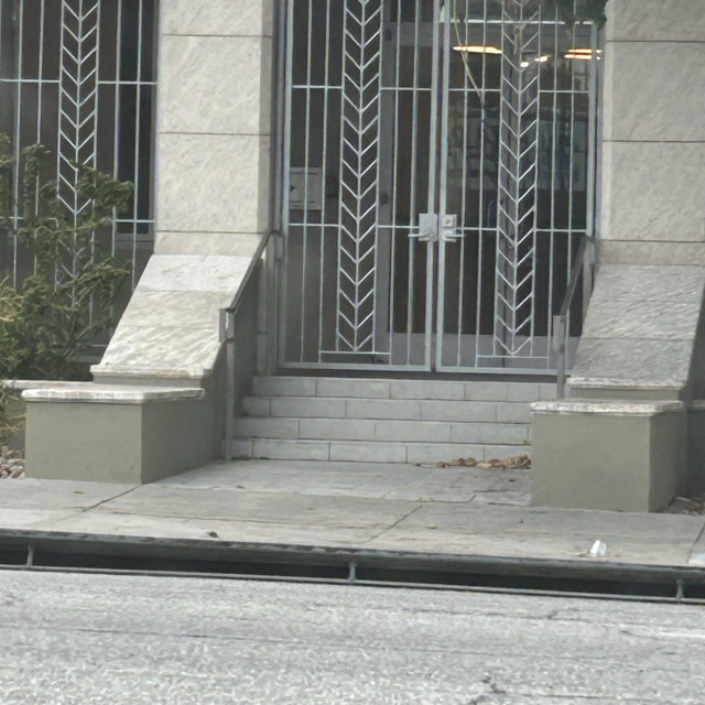 Wide banks drop