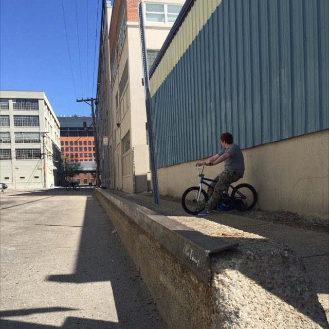 Long ass ledge with coping 
