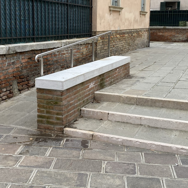 corrimano in alluminio