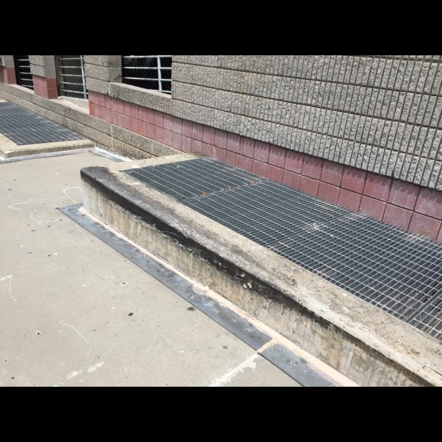 Cabarrus St ledge