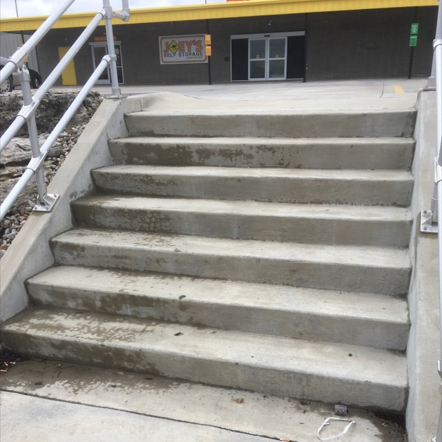 Vendors Mart Stair Srt