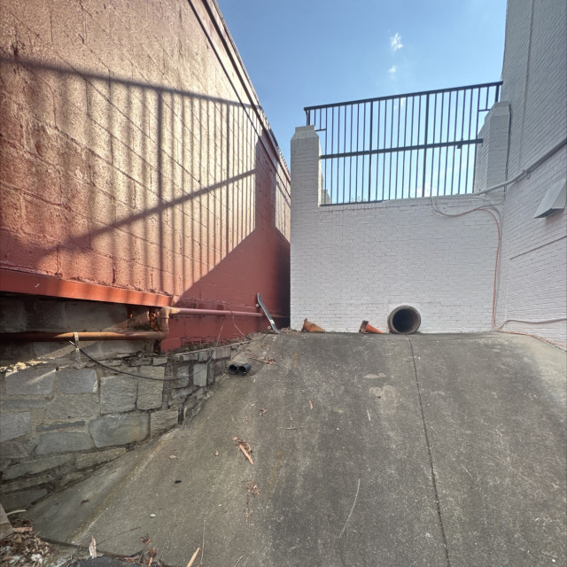 Pure hockey rail to bank 