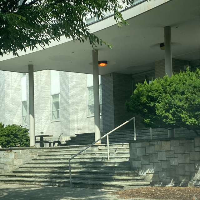 No run up rail memorial drive