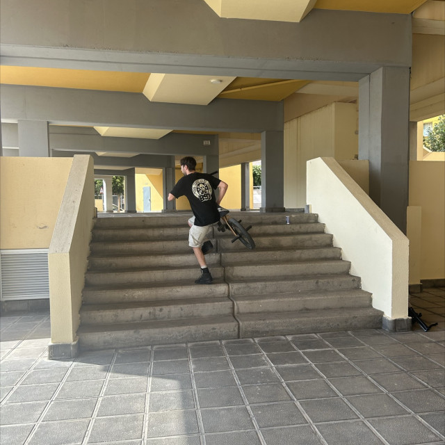 Steep ledges