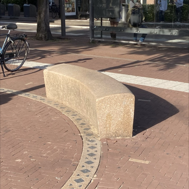 This ledge 