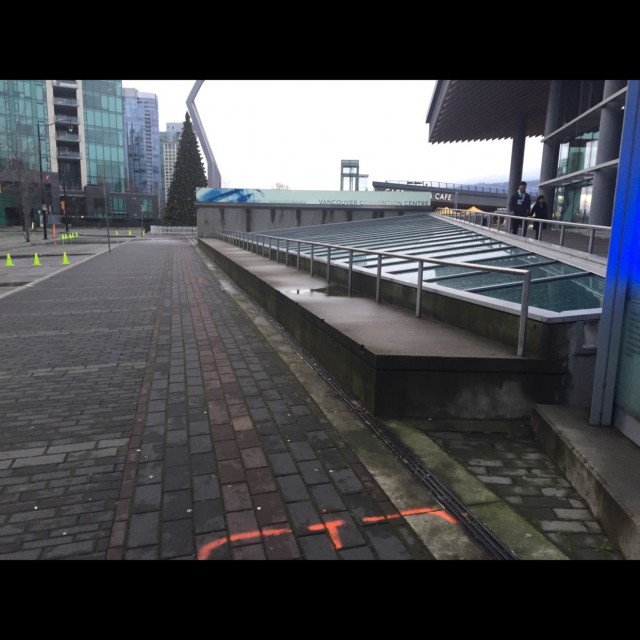 Ledge to rail