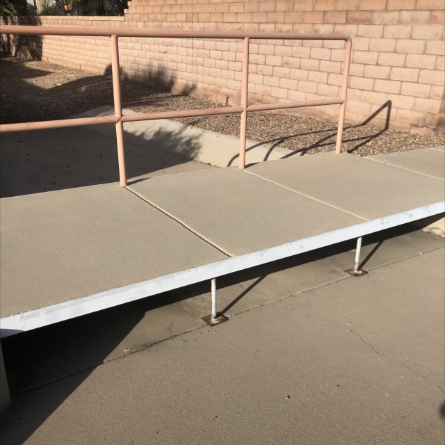 Sick ledge 