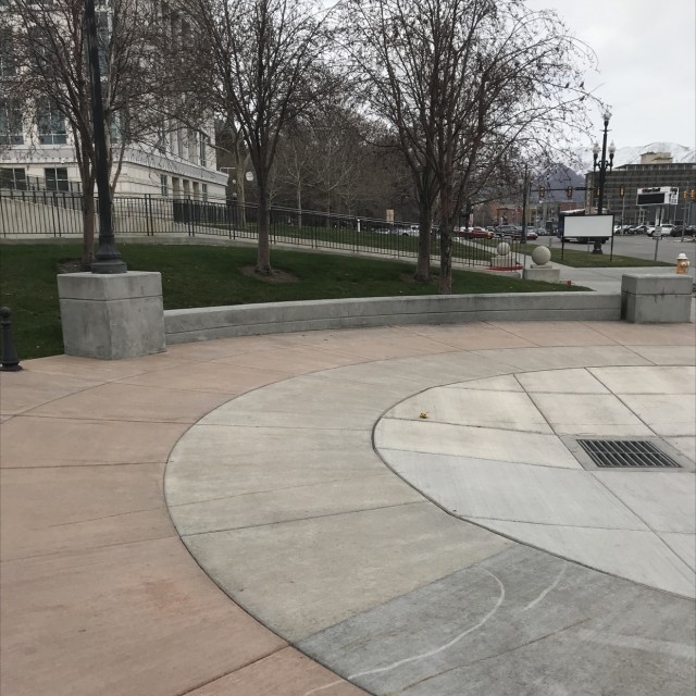 Court house curved ledge 