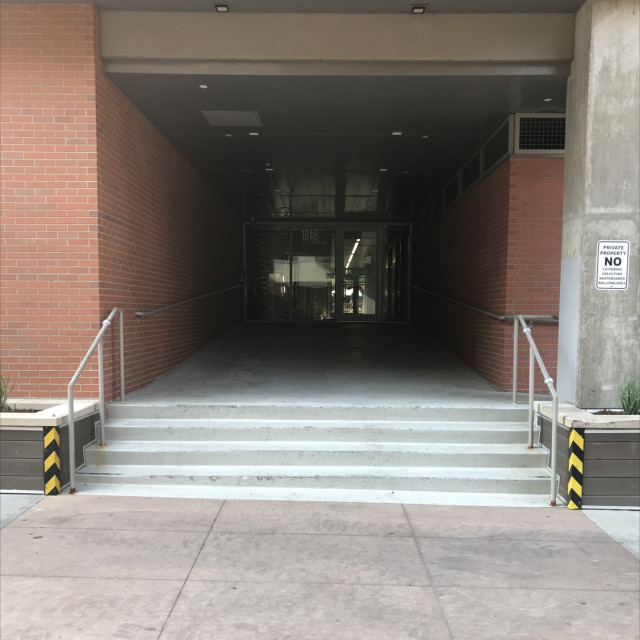 Pearl 4 stair