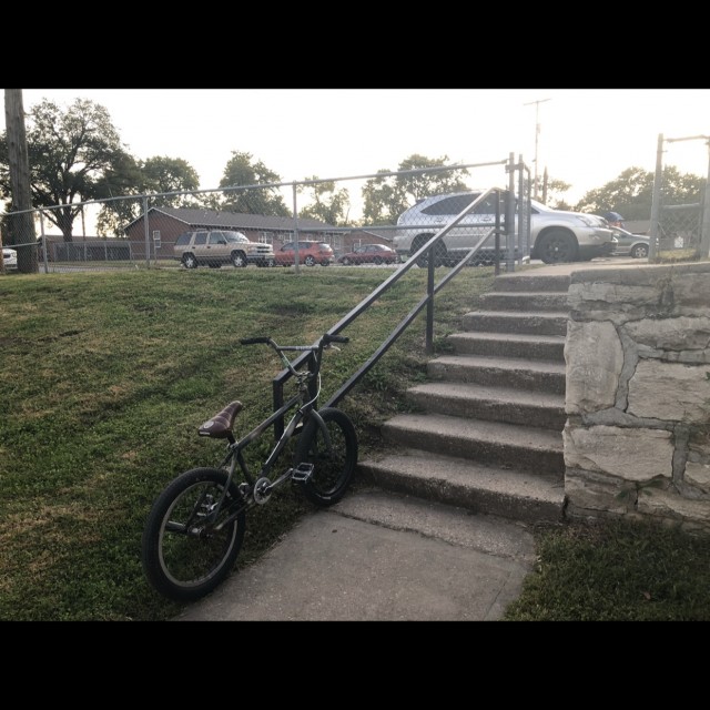 Square rail