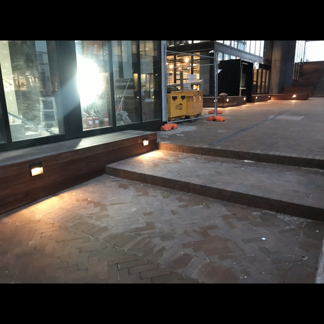 Long 2 stair with hubba 
