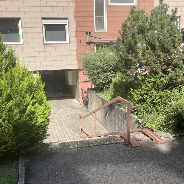 Rail mit Kink unten