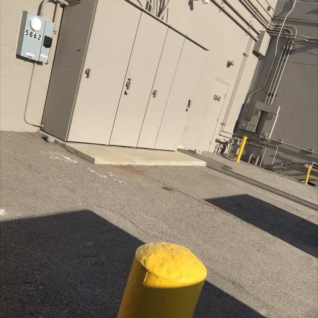 Spot behind vons