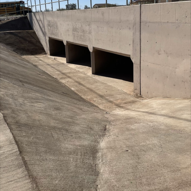 Little mini ramp down to ditch tunnels