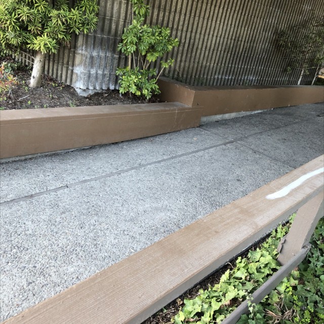 Double ledge