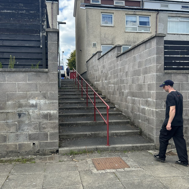 Tight rail and down rail