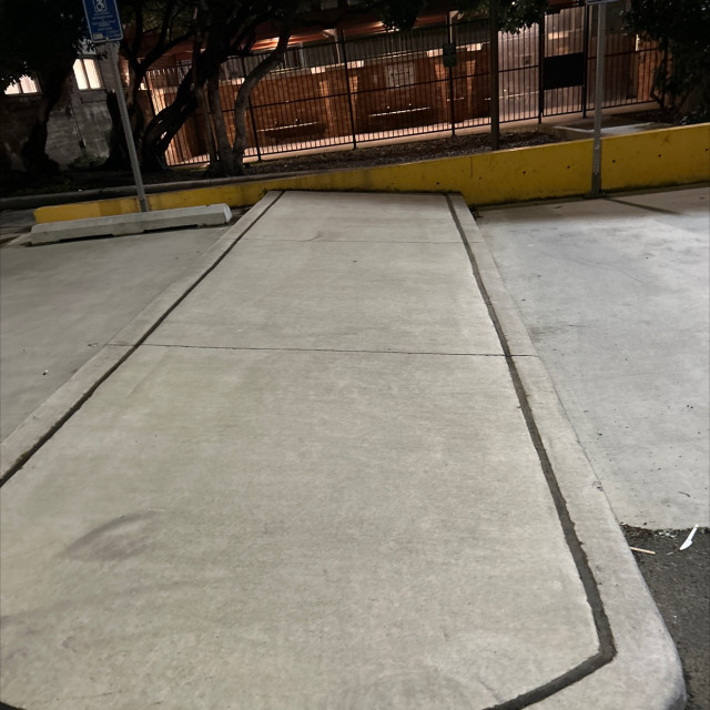 Up/down manny pad