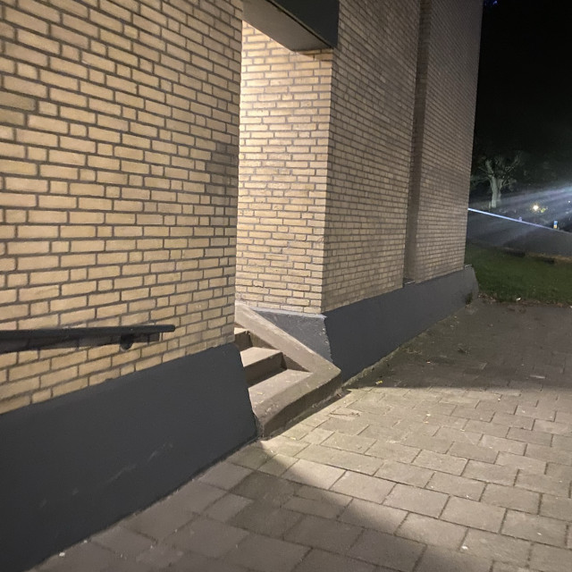 Tunnel vision 