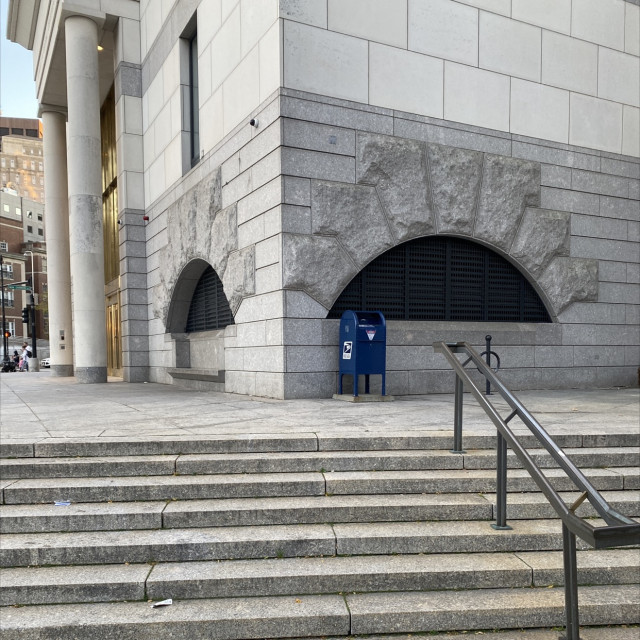 Court house 