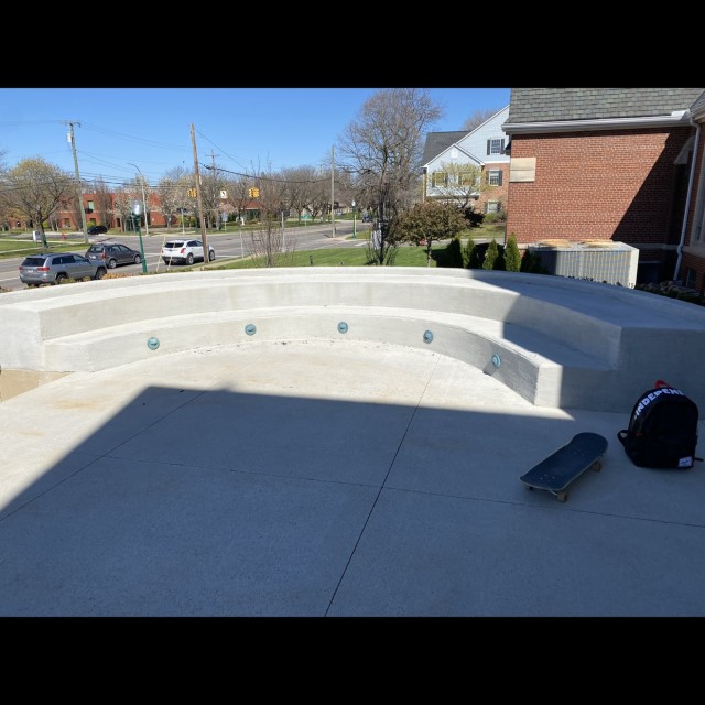 curved ledge