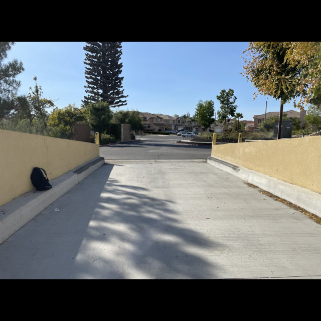 Dollar tree ledges