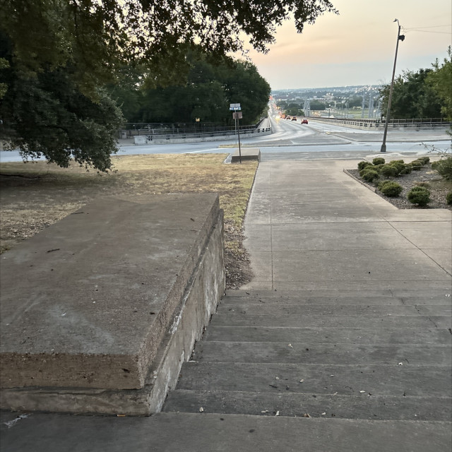 TCC outledge/drop