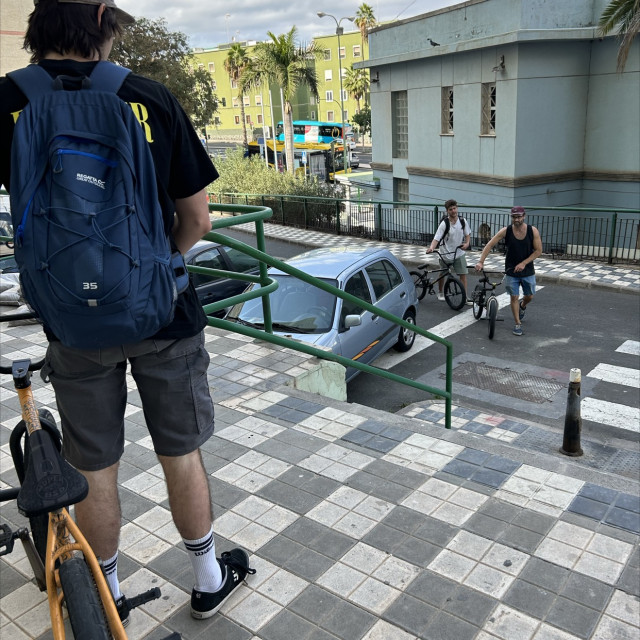 Small rail