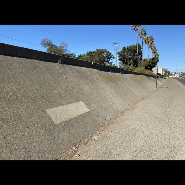 PCH Bank and Ledge