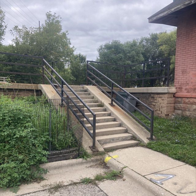 Kishwaukee 13 stair