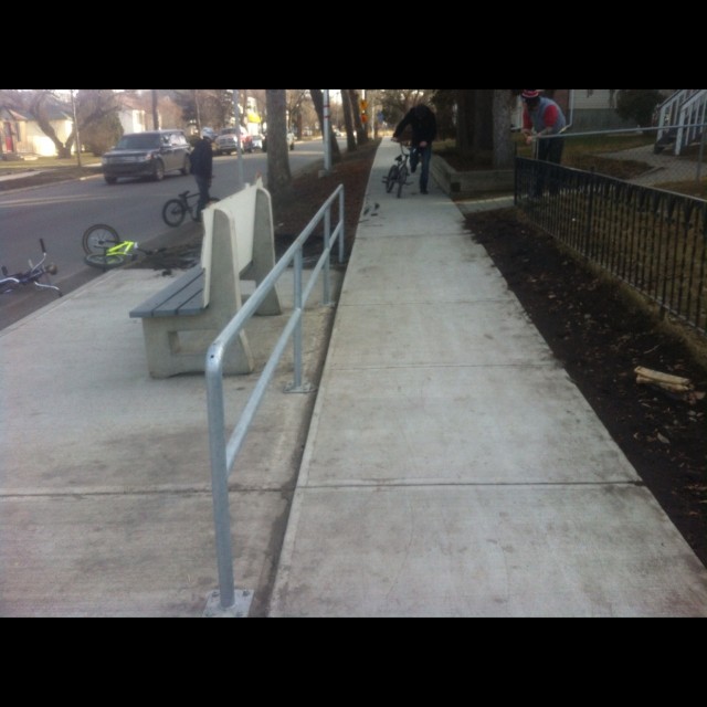 More bus stop steeze
