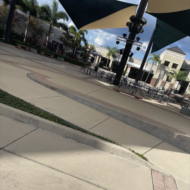 HCC plaza manny pad