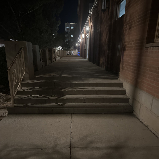 U of a 4 stair