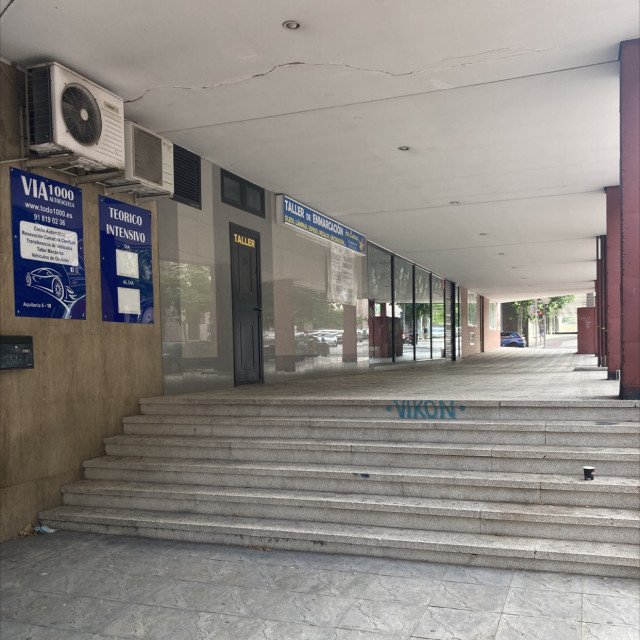six stairs 