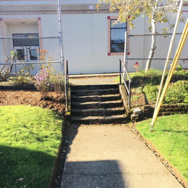 6 stair with handrails