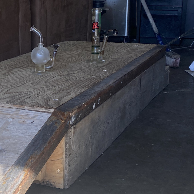 lil homemade ledge in my garage 