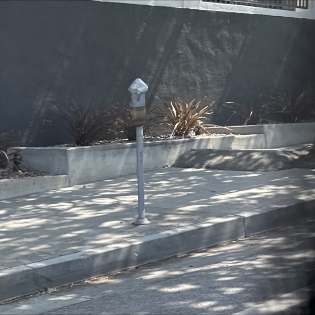 Bump ledge hill mob