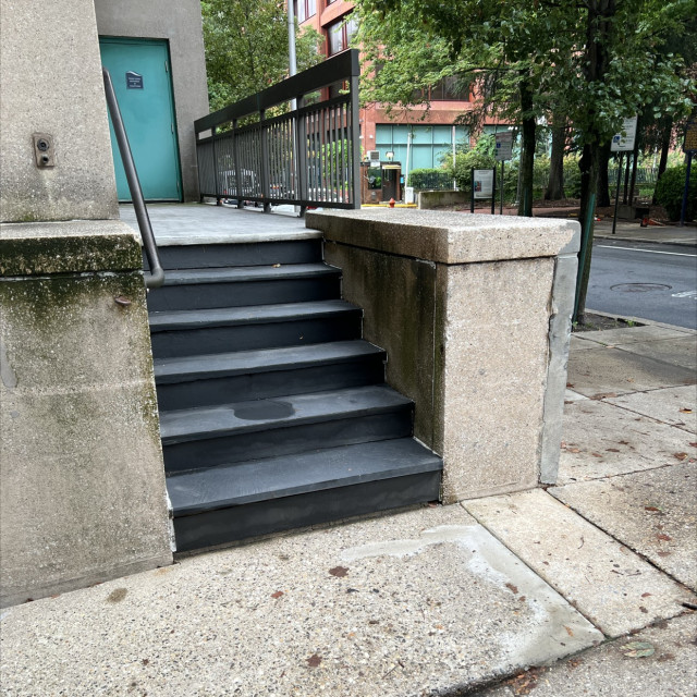 Outledge manny pad
