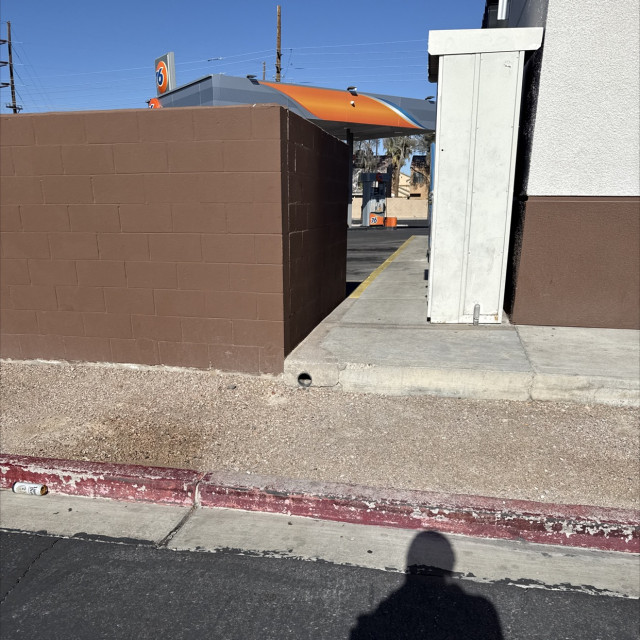 Small narrow gap