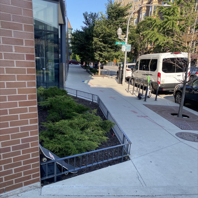 клеишь