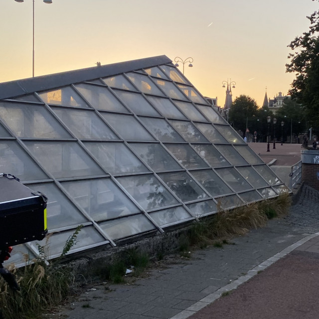 Glass bank? 