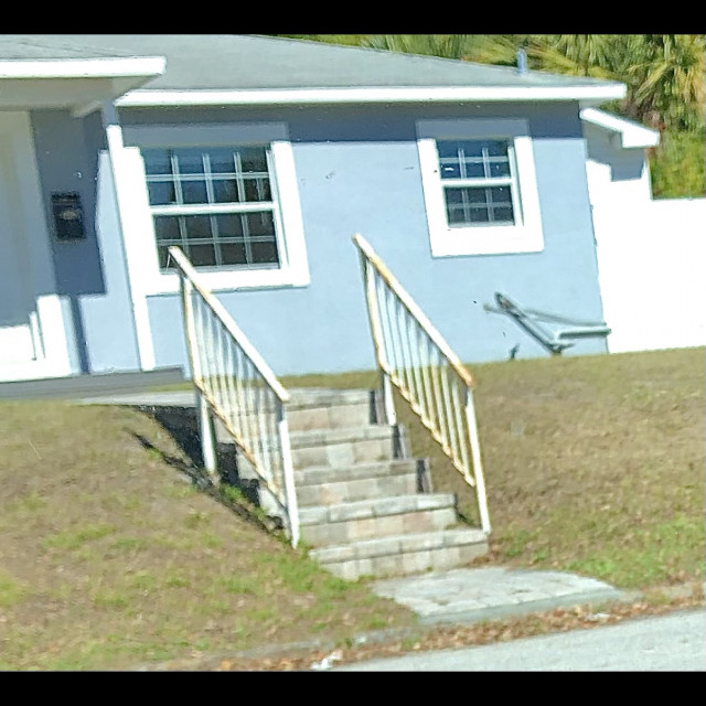 random house rail