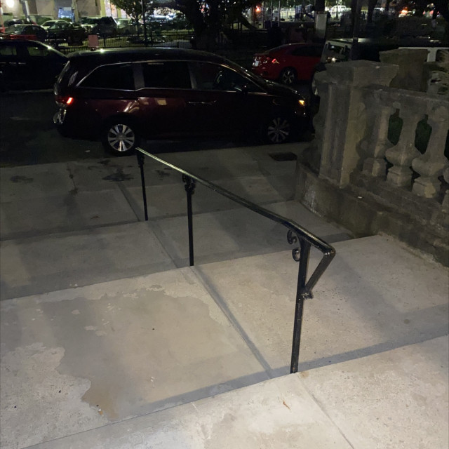 Short run up rail 