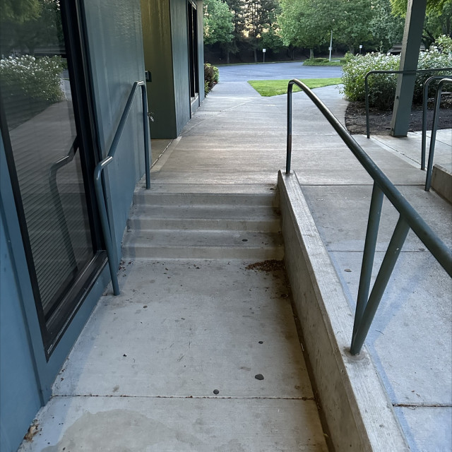 Lil 3 stair 