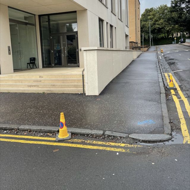 Gap to street