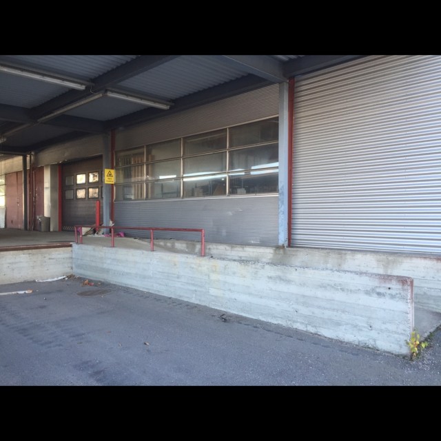 Ilmala Flat Rail / Ledge