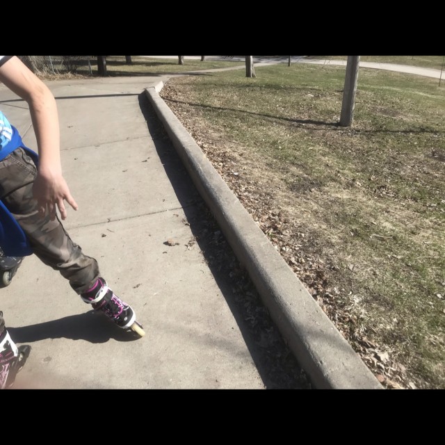 Powderhorn curb hip and hill