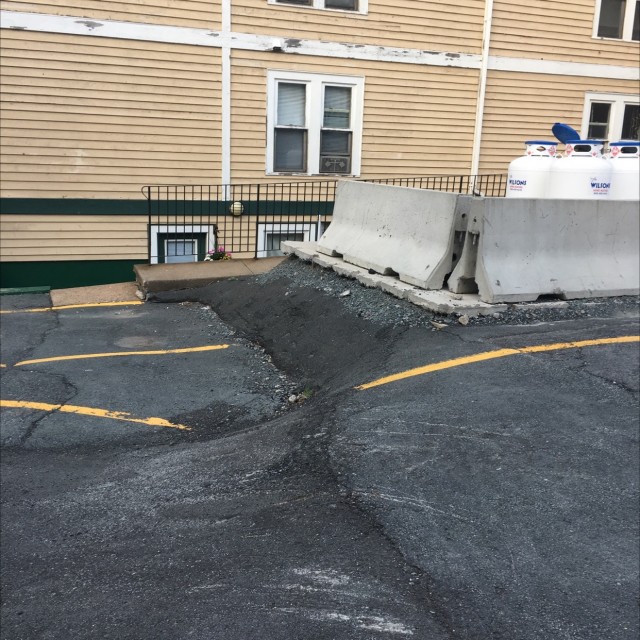 Tight barrier spot 