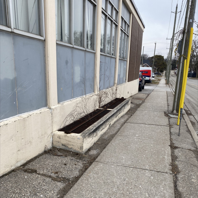 Post office ledge 