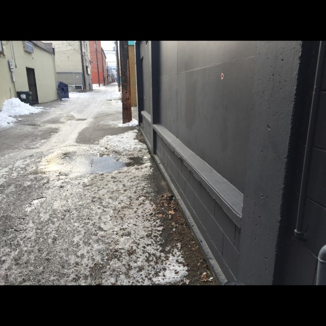 Alley ledge