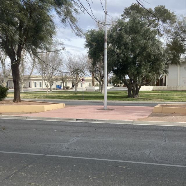 Median ledges